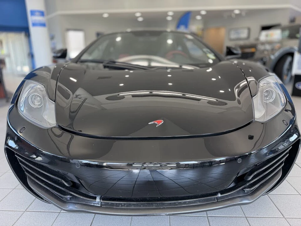 2012 McLaren MP4-12C - Image 12 of 31