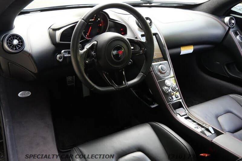 2012 McLaren MP4-12C - Image 18 of 31