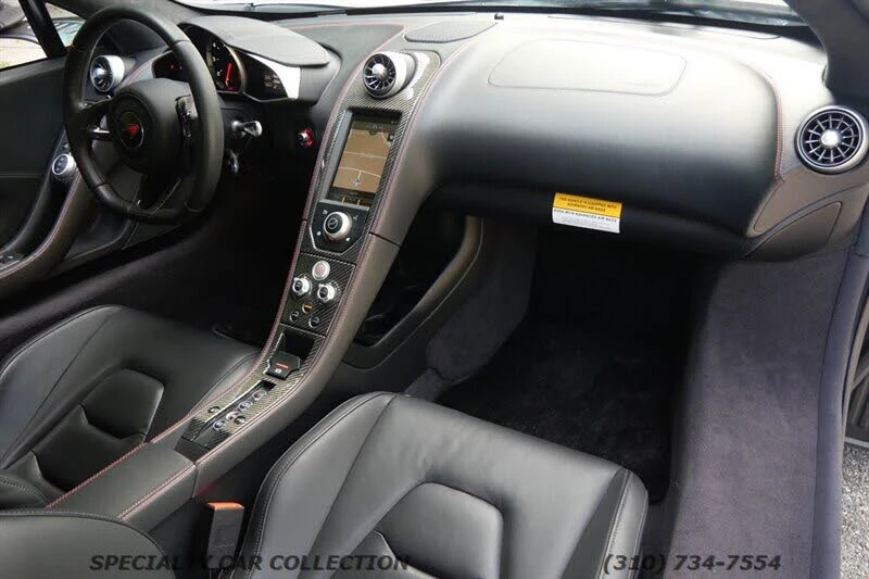 2012 McLaren MP4-12C - Image 22 of 31