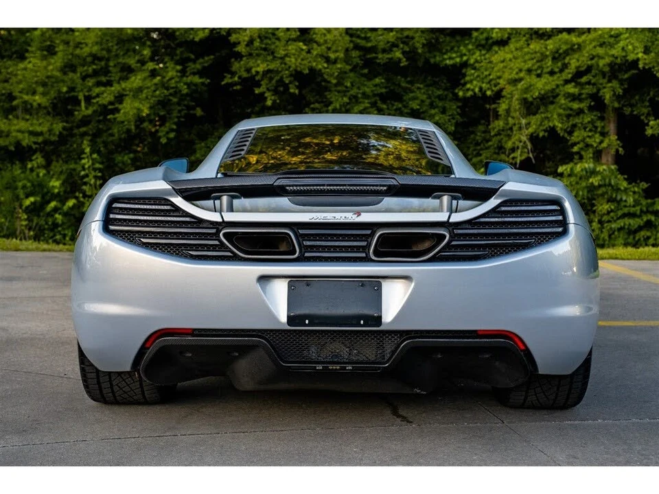 2012 McLaren MP4-12C - Image 12 of 31