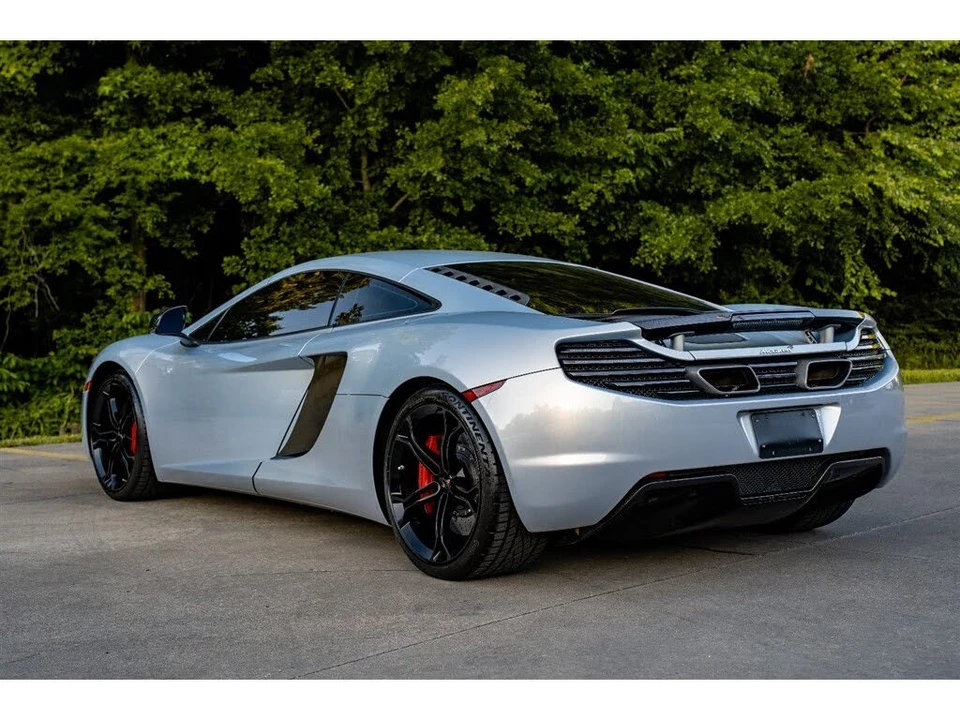 2012 McLaren MP4-12C - Image 13 of 31