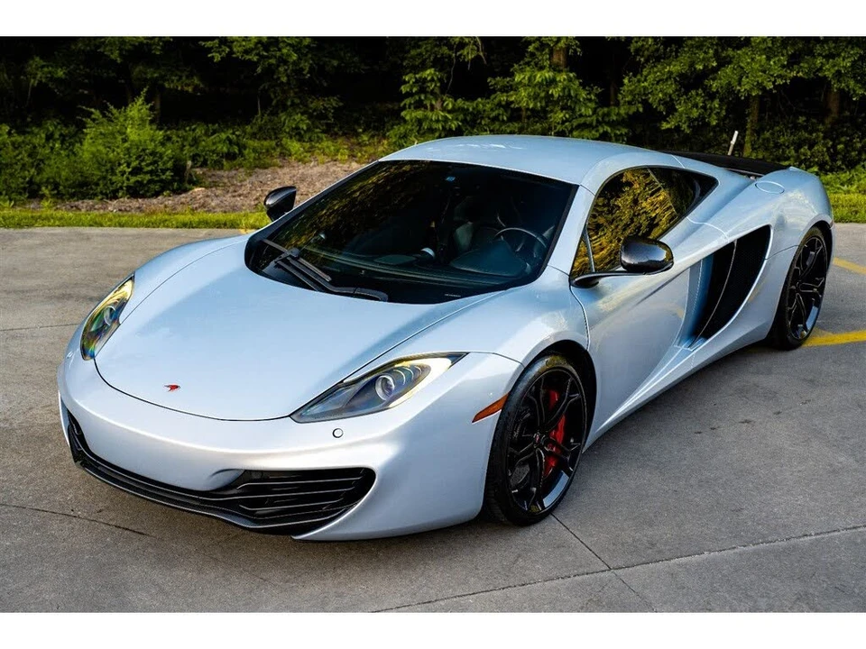 2012 McLaren MP4-12C - Image 3 of 31