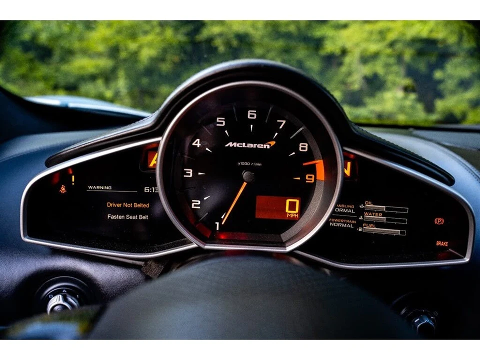 2012 McLaren MP4-12C - Image 30 of 31