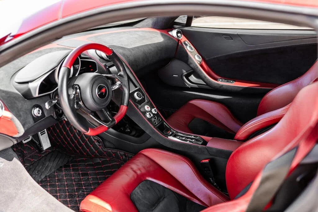 2012 McLaren MP4-12C - Image 25 of 31