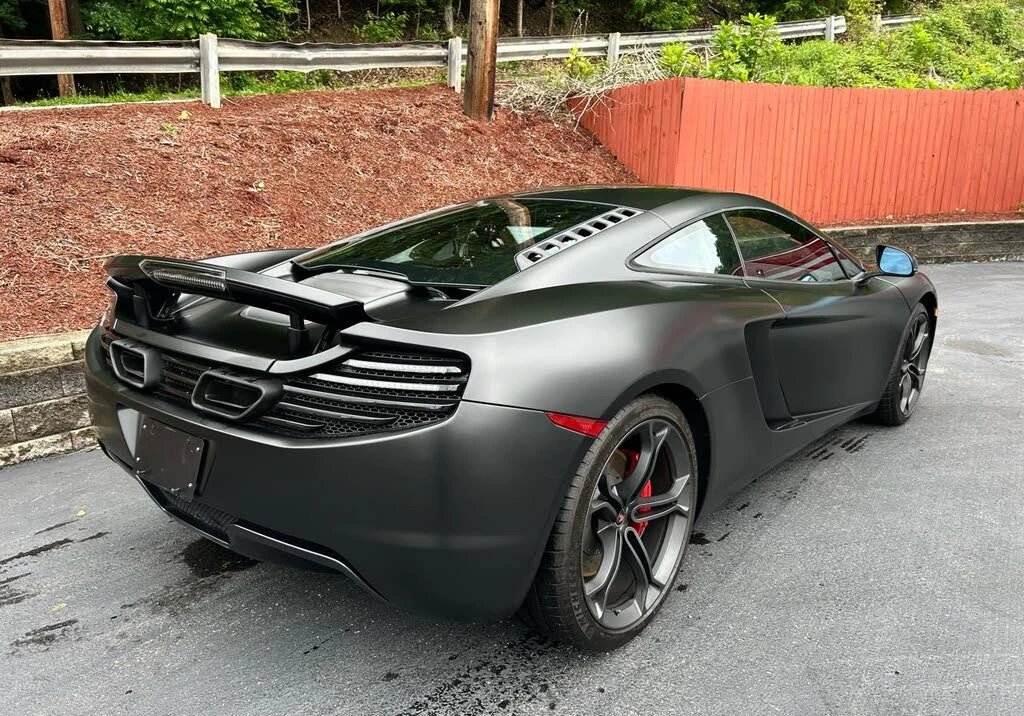 2012 McLaren MP4-12C - Image 8 of 23
