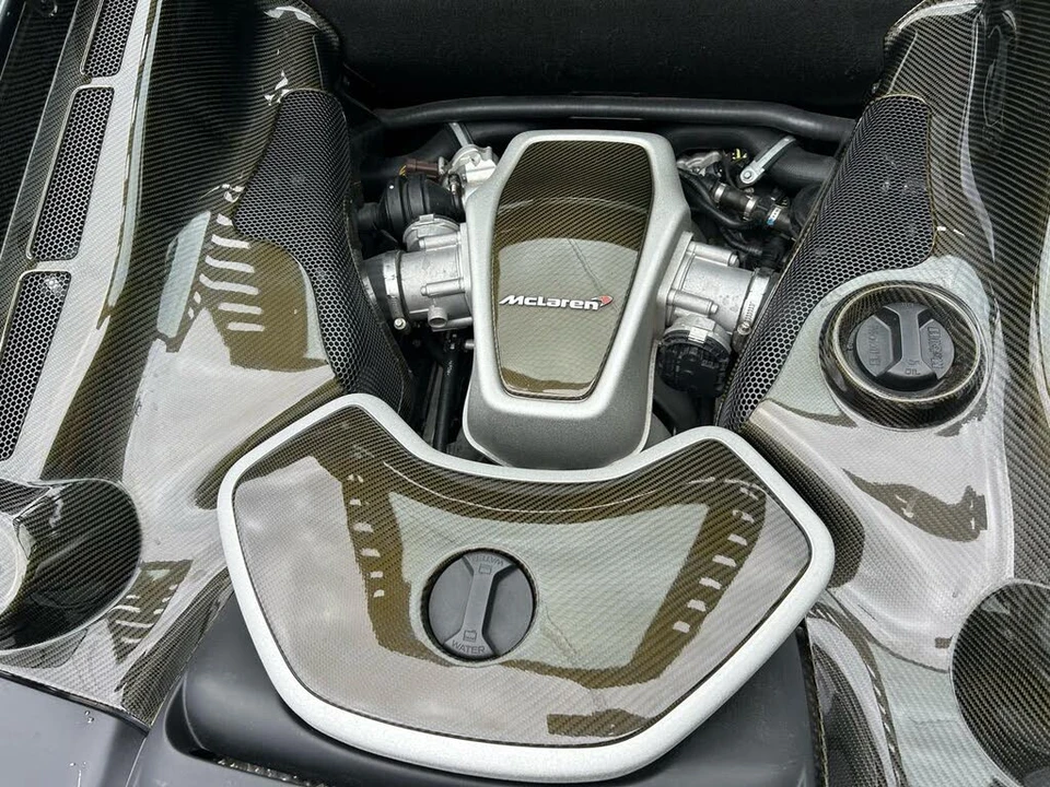 2012 McLaren MP4-12C - Image 12 of 23