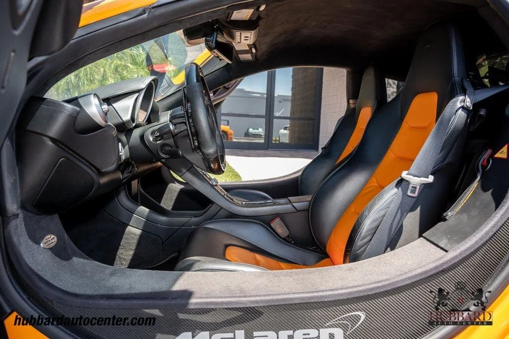 2012 McLaren MP4-12C - Image 16 of 31