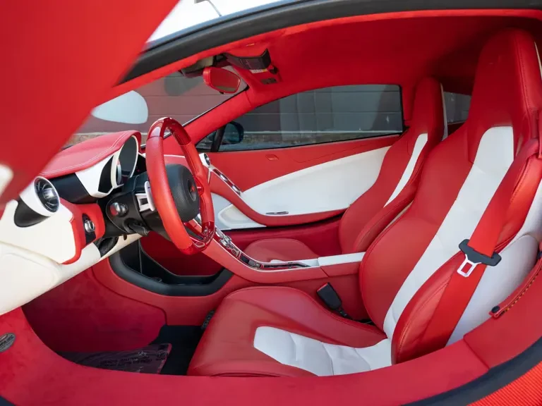 2012 McLaren MP4-12C - Image 10 of 31