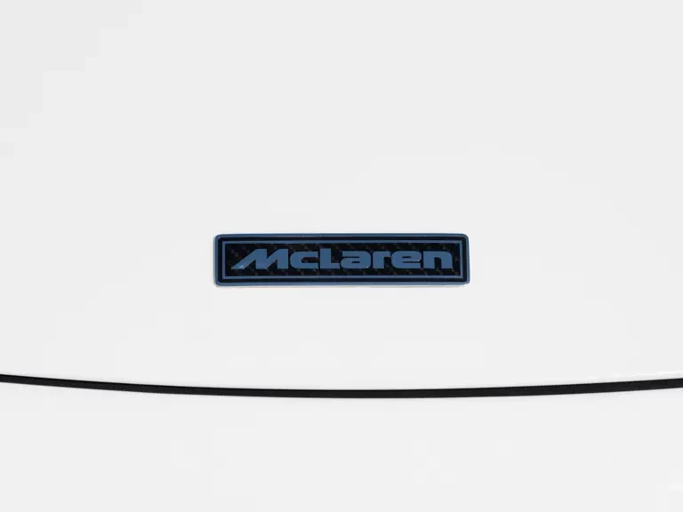 2012 McLaren MP4-12C - Image 7 of 31
