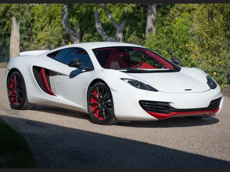 2012 McLaren MP4-12C - Image 29 of 31