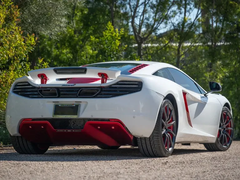 2012 McLaren MP4-12C - Image 30 of 31
