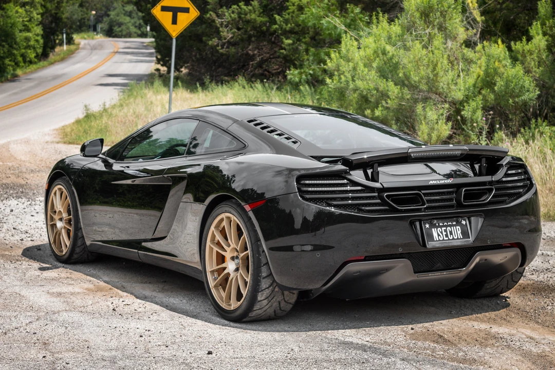 2012 McLaren MP4-12C - Image 3 of 14