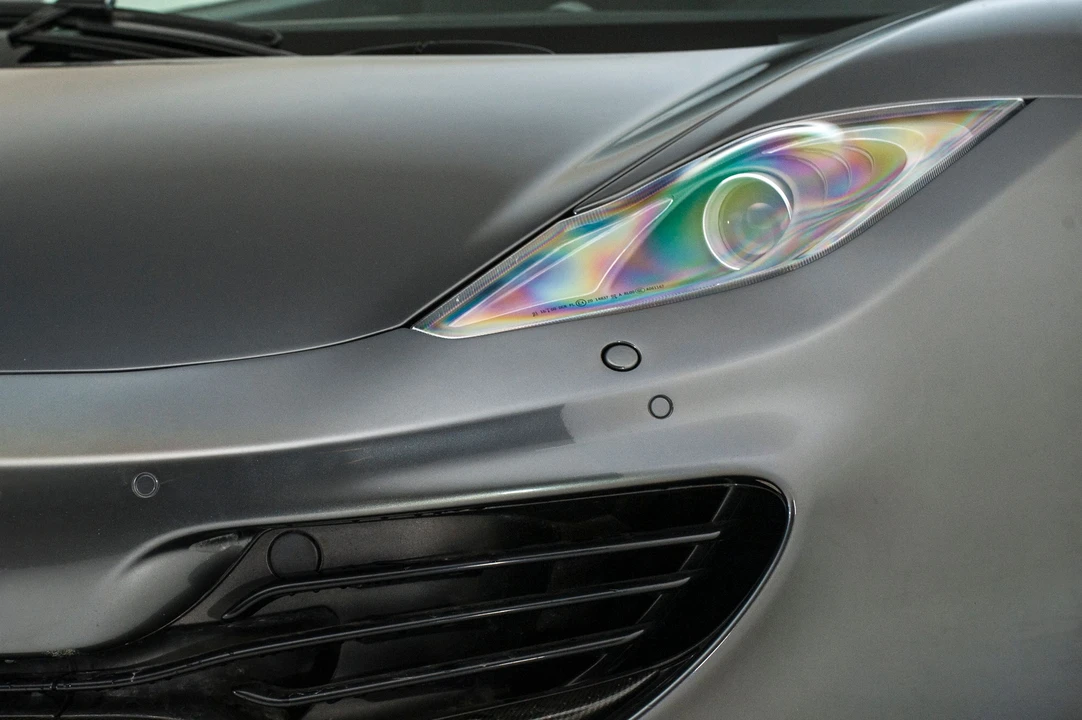 2012 McLaren MP4-12C - Image 15 of 18
