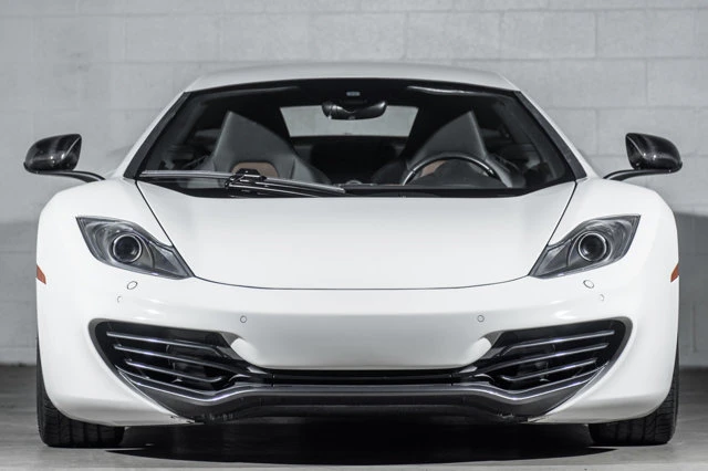 2012 McLaren MP4-12C - Image 3 of 10