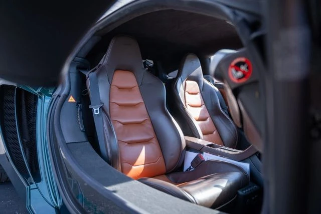 2012 McLaren MP4-12C - Image 7 of 21