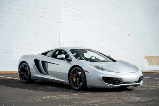 2012 McLaren MP4-12C - Image 8 of 19