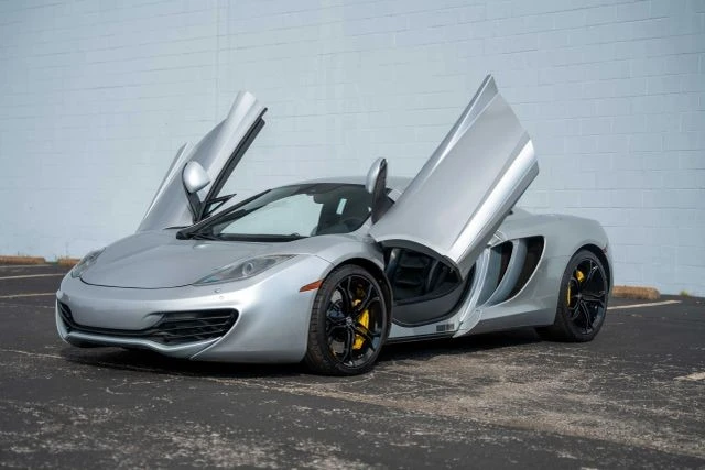 2012 McLaren MP4-12C - Image 14 of 19