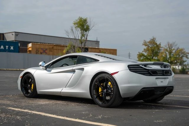 2012 McLaren MP4-12C - Image 11 of 19