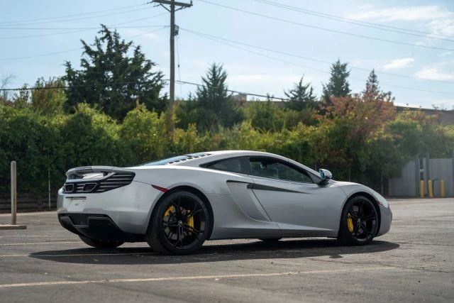 2012 McLaren MP4-12C - Image 4 of 19