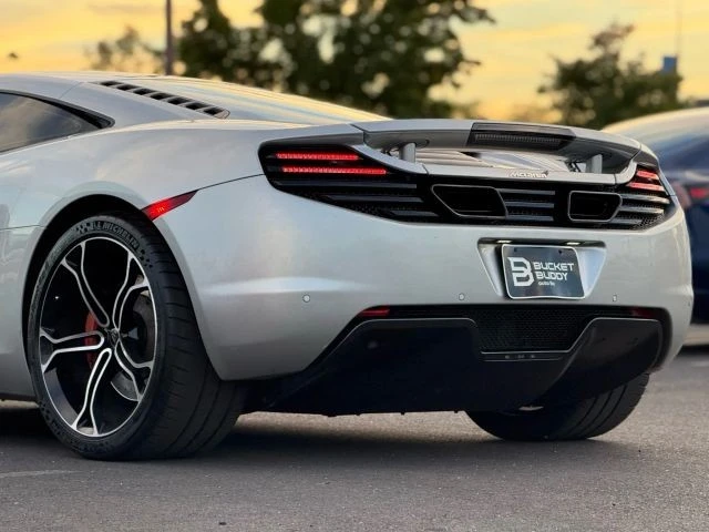 2012 McLaren MP4-12C - Image 10 of 31