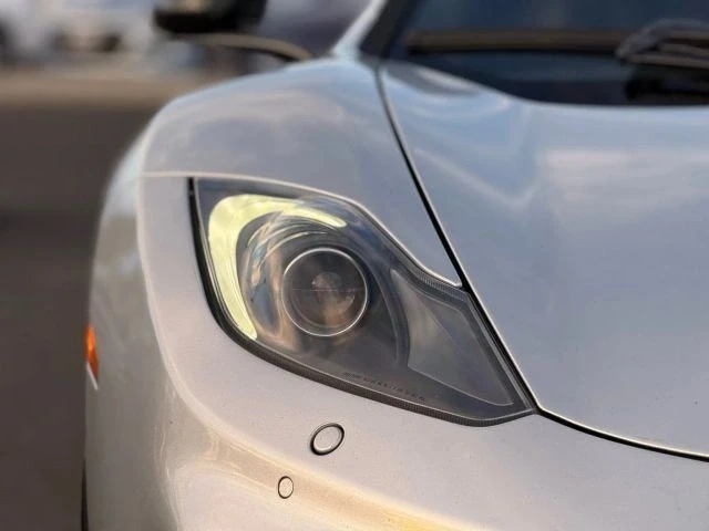 2012 McLaren MP4-12C - Image 6 of 12