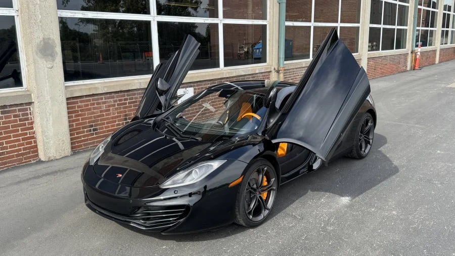 2012 McLaren MP4-12C - Image 4 of 14
