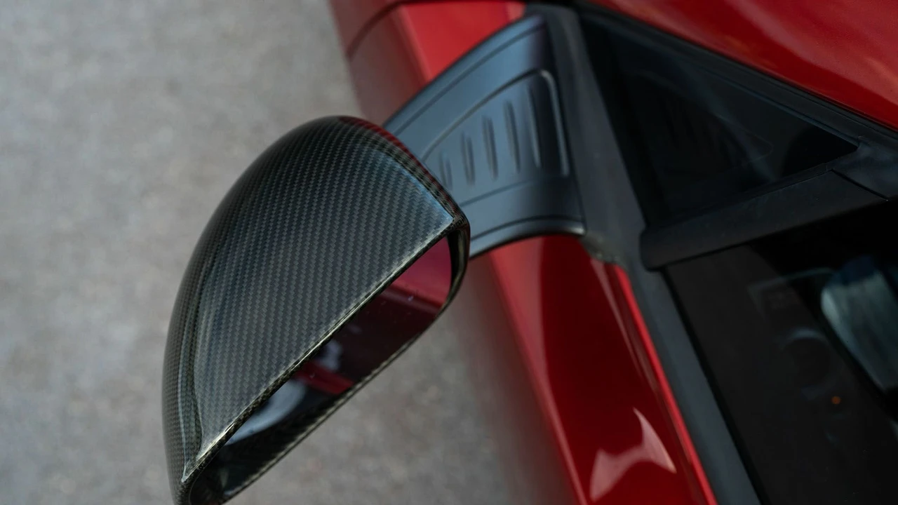 2012 McLaren MP4-12C - Image 23 of 31