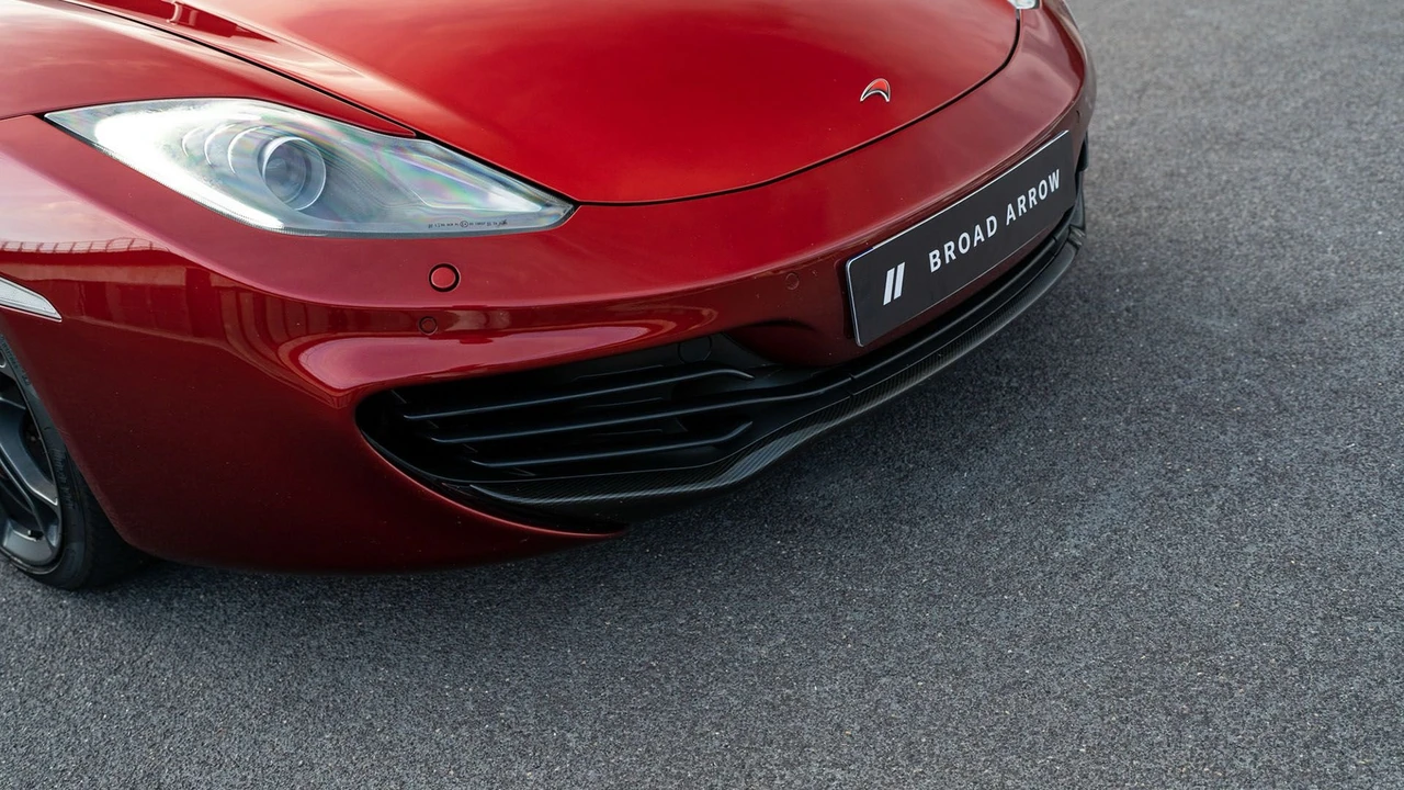 2012 McLaren MP4-12C - Image 21 of 31