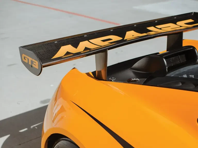 2012 McLaren MP4-12C - Image 19 of 31