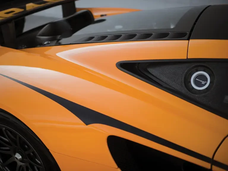 2012 McLaren MP4-12C - Image 21 of 31