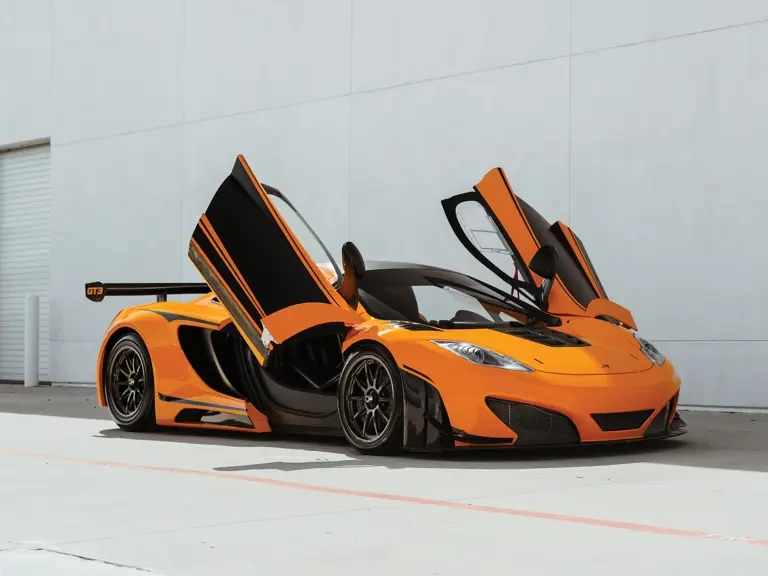 2012 McLaren MP4-12C - Image 23 of 31