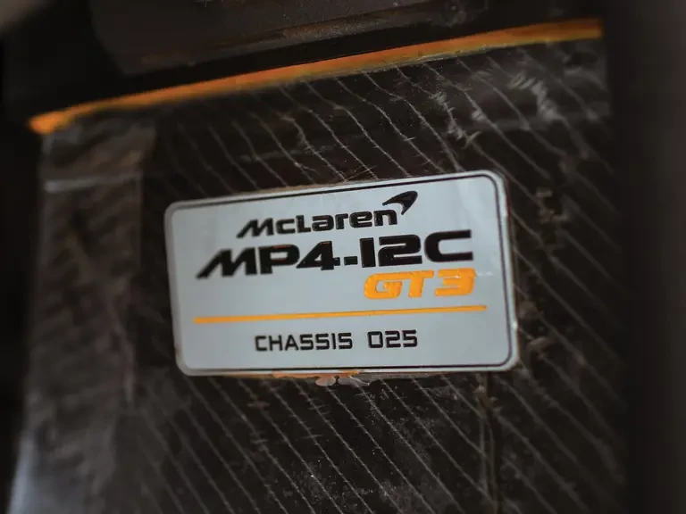2012 McLaren MP4-12C - Image 25 of 31