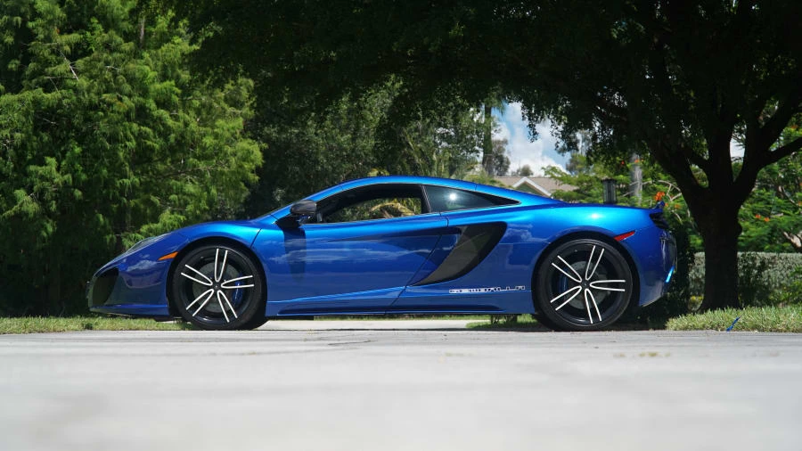2012 McLaren MP4-12C - Image 2 of 29