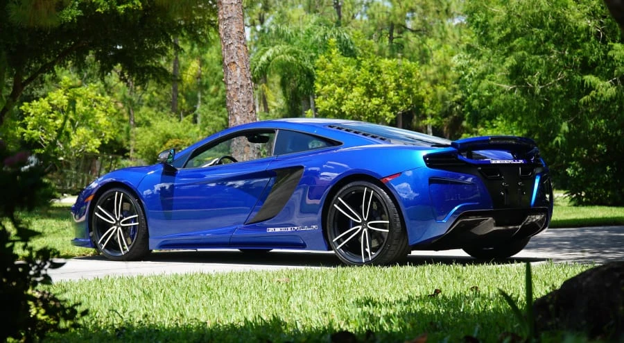 2012 McLaren MP4-12C - Image 3 of 29