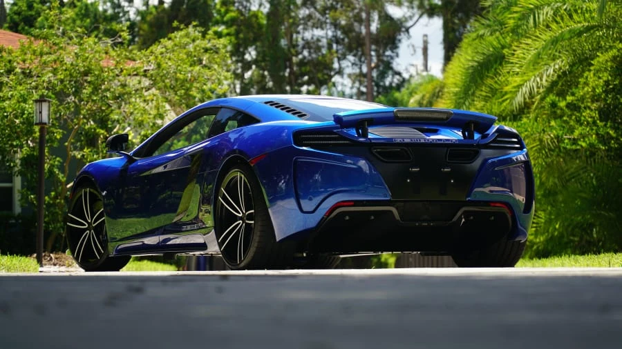 2012 McLaren MP4-12C - Image 28 of 29