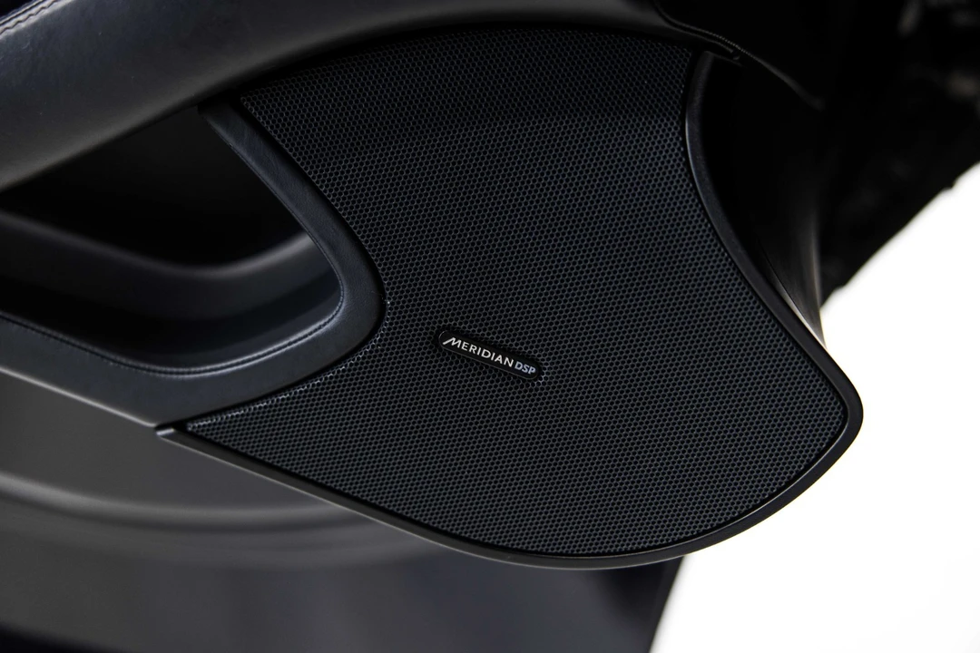 2012 McLaren MP4-12C - Image 12 of 31