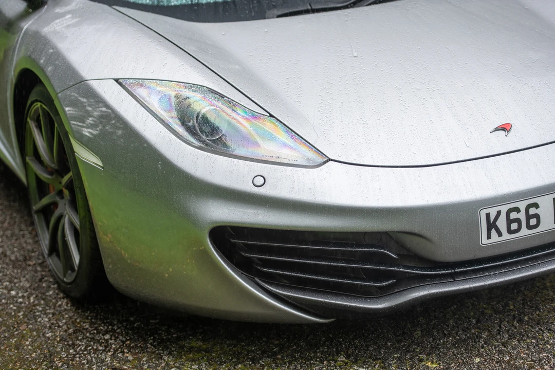 2012 McLaren MP4-12C - Image 13 of 31