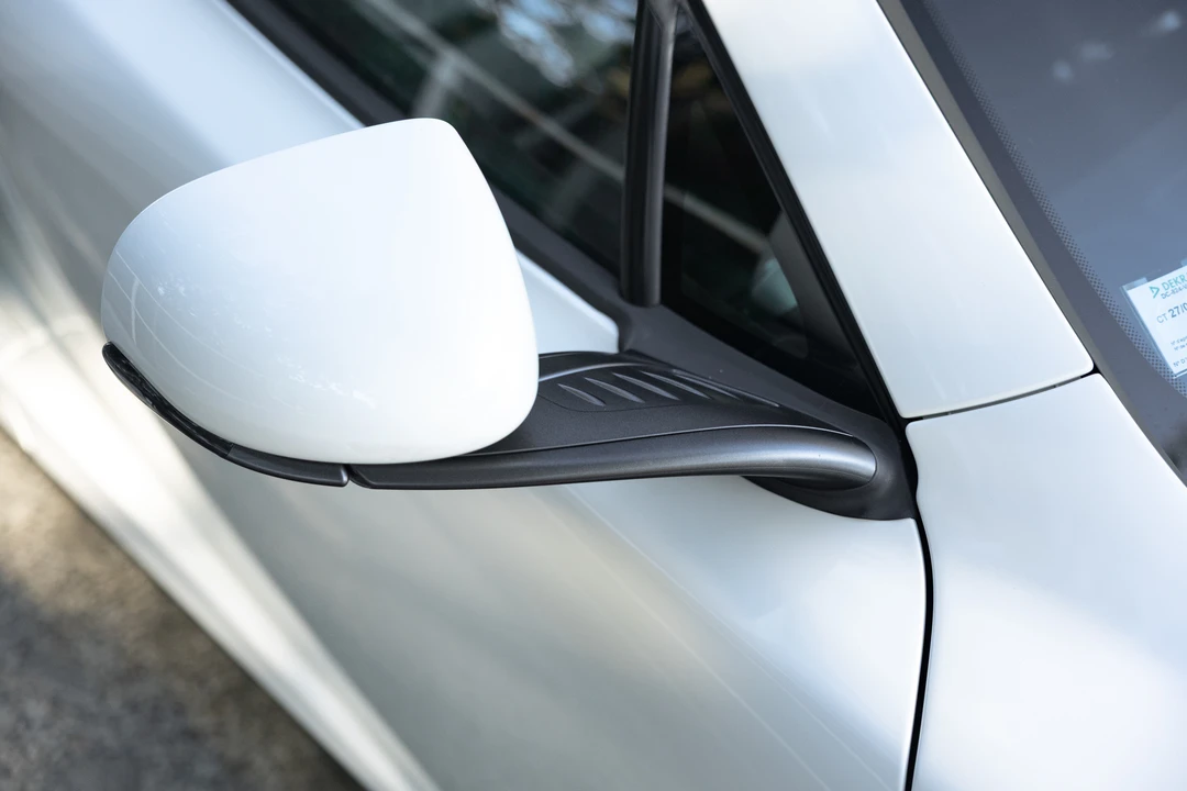 2012 McLaren MP4-12C - Image 31 of 31