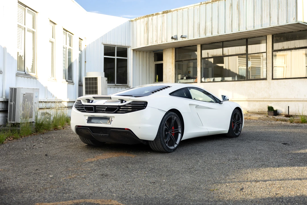 2012 McLaren MP4-12C - Image 7 of 31