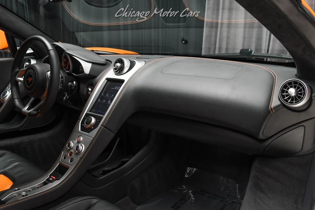 2012 McLaren MP4-12C - Image 20 of 31