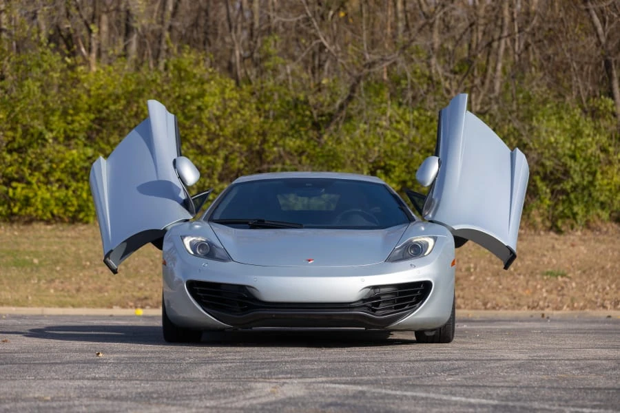 2012 McLaren MP4-12C - Image 4 of 27