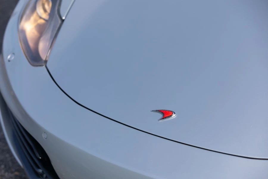 2012 McLaren MP4-12C - Image 10 of 27