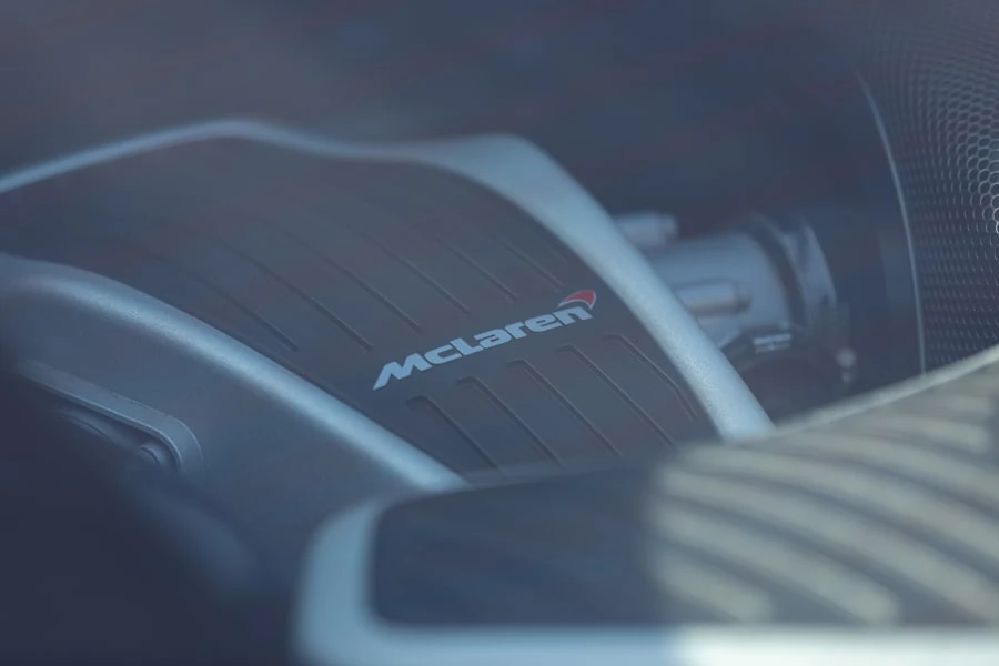 2012 McLaren MP4-12C - Image 27 of 27