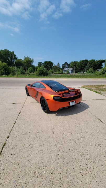 2012 McLaren MP4-12C - Image 24 of 31
