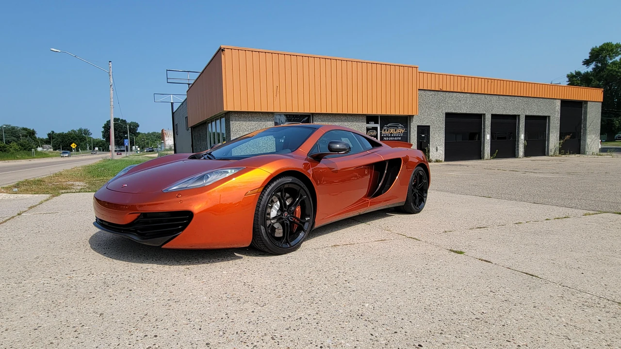 2012 McLaren MP4-12C - Image 12 of 31