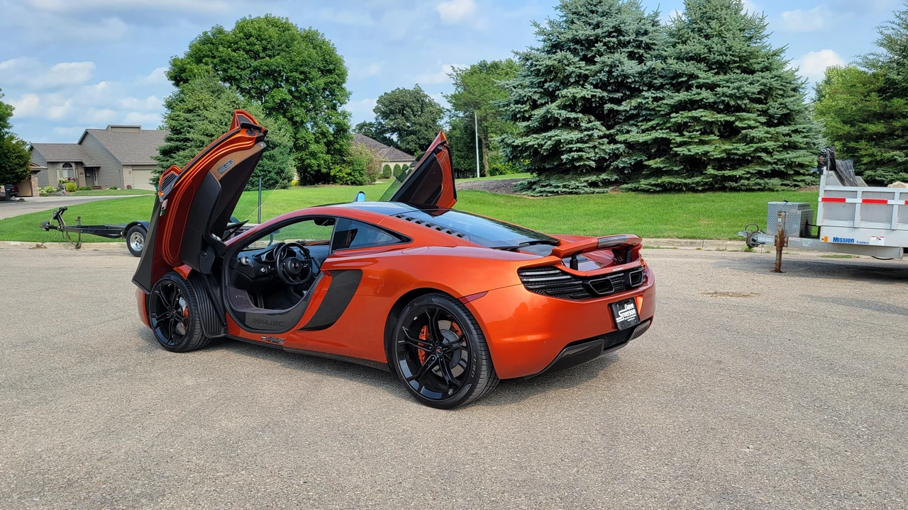 2012 McLaren MP4-12C - Image 22 of 31