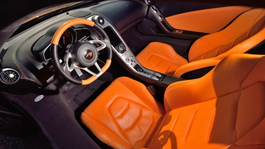 2012 McLaren MP4-12C - Image 4 of 31