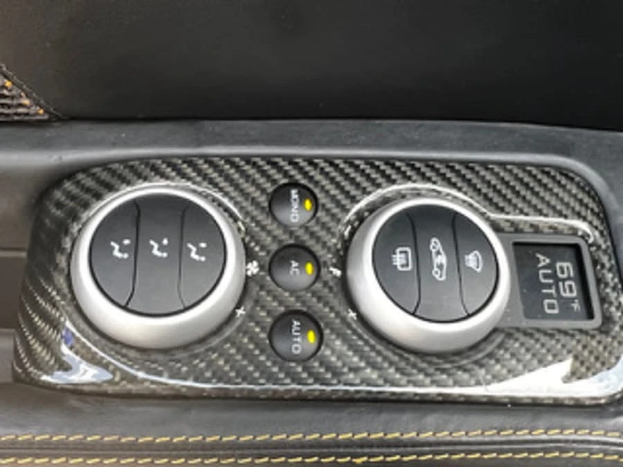 2012 McLaren MP4-12C - Image 21 of 21