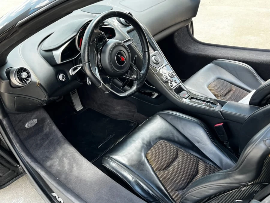 2012 McLaren MP4-12C - Image 14 of 21