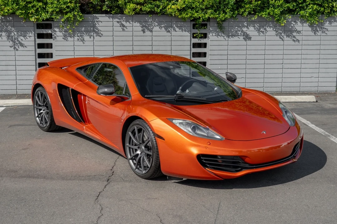 2012 McLaren MP4-12C - Image 11 of 12